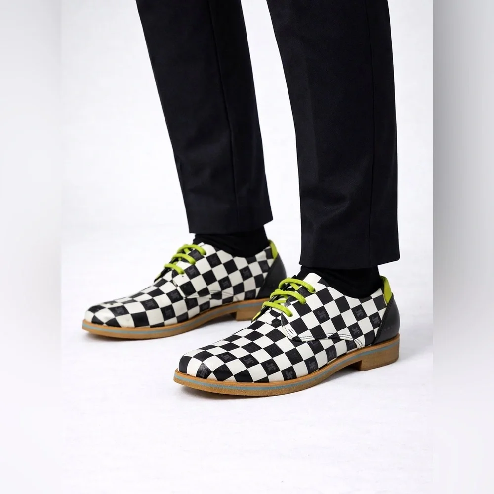 John Fluevog unisex oxford plaid check black white M 7/ W 9 - Picture 2 of 11